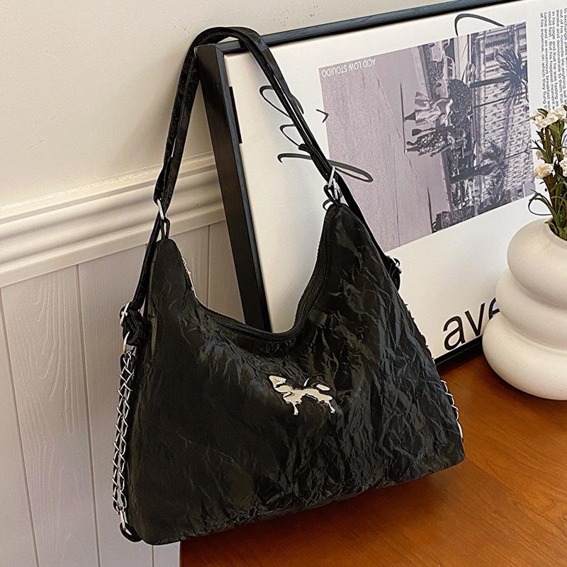 

Корейский дизайн бабочки маленькая сумка прилив 2024 новый нишевый рюкзак большая вместительная сумка модная сумка через плечо для женщин чёрный