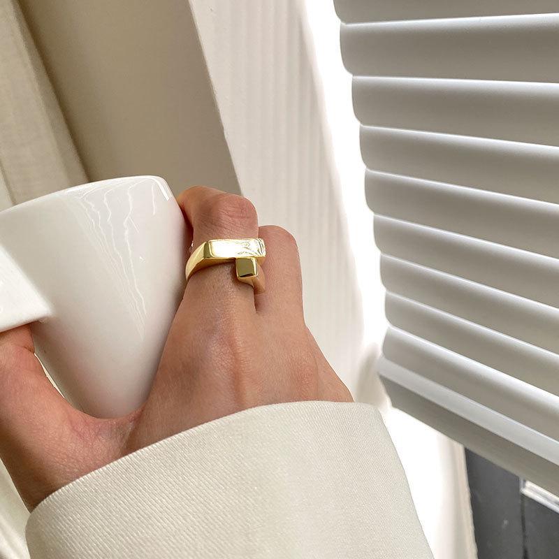 Geometric Cross Women's Minimalist Adjustable Metal Ring - Trendy Cold Style Index Finger Accessory