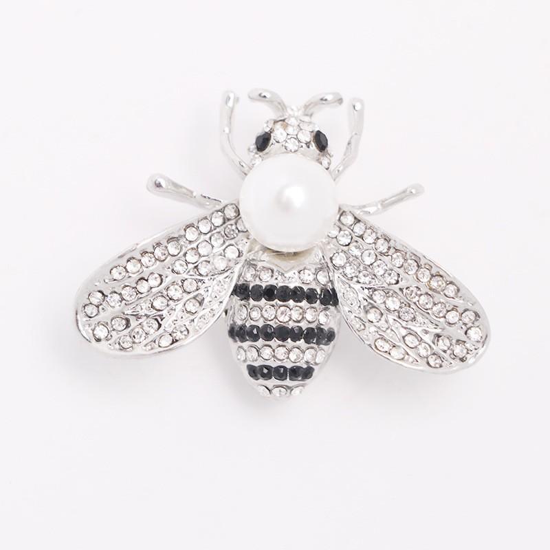 New Alloy Brooch High-end Sense Niche Women Spot High-end Pin Coat Suit High-end Versatile Corsage