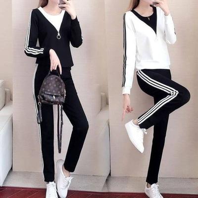Abiti e completi – Completi con pantaloni