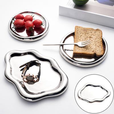 Creazione di gioielli e bijoux – Portagioie ed espositori per gioielli