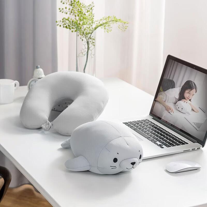 LUOLAI Transformable Seal U-Shaped TPE Neck Pillow