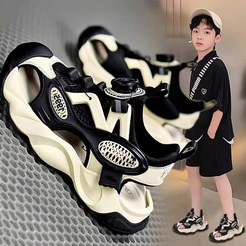 Boys Baotou Sandals Summer 2025 New Sports Beach Shoes Medium Older Boys Soft Sole Non-slip Children's Sandals