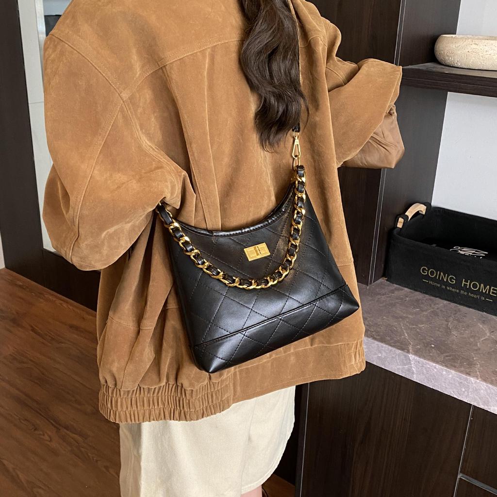 Women's 2025 High-End Retro Versatile Crossbody Shoulder Bag - European & American Fashion Dumpling Design