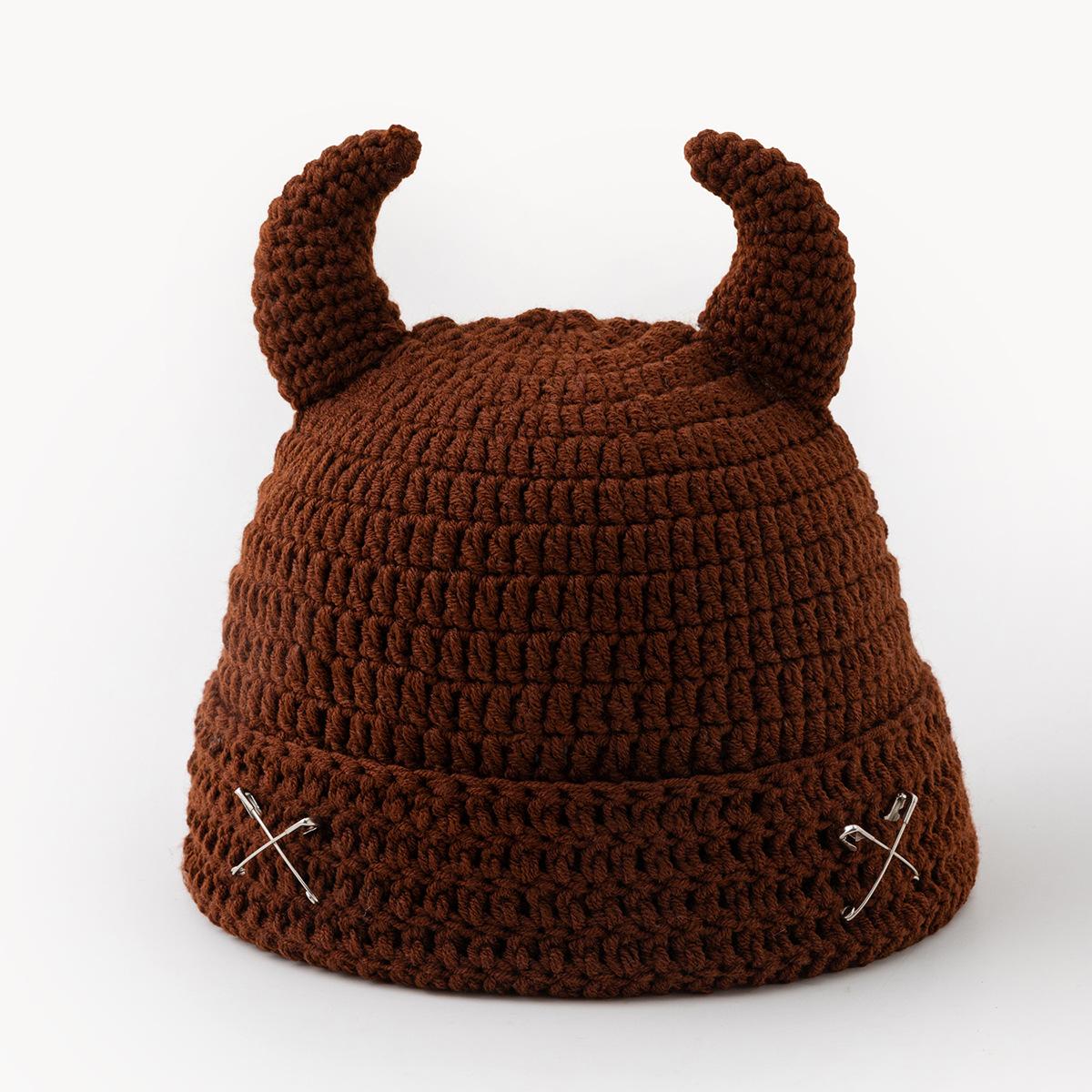 

Unisex Solid Color Cow Horn Knitted Pullover Hat For Winter Warm And Cute Cartoon Yarn Hat Detachable Pin Brimless Landlord Hat кавовий