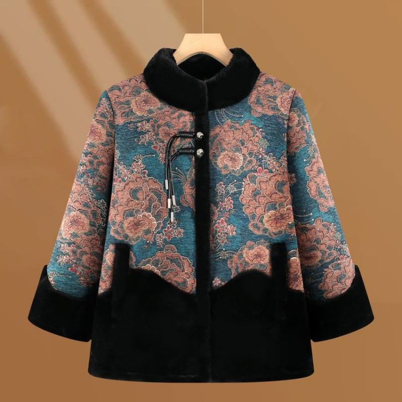 

Women s winter clothing new integrated velvet jacket old lady clothing thickened warm clothes 5XL [recommended 150-80kg] зелёный