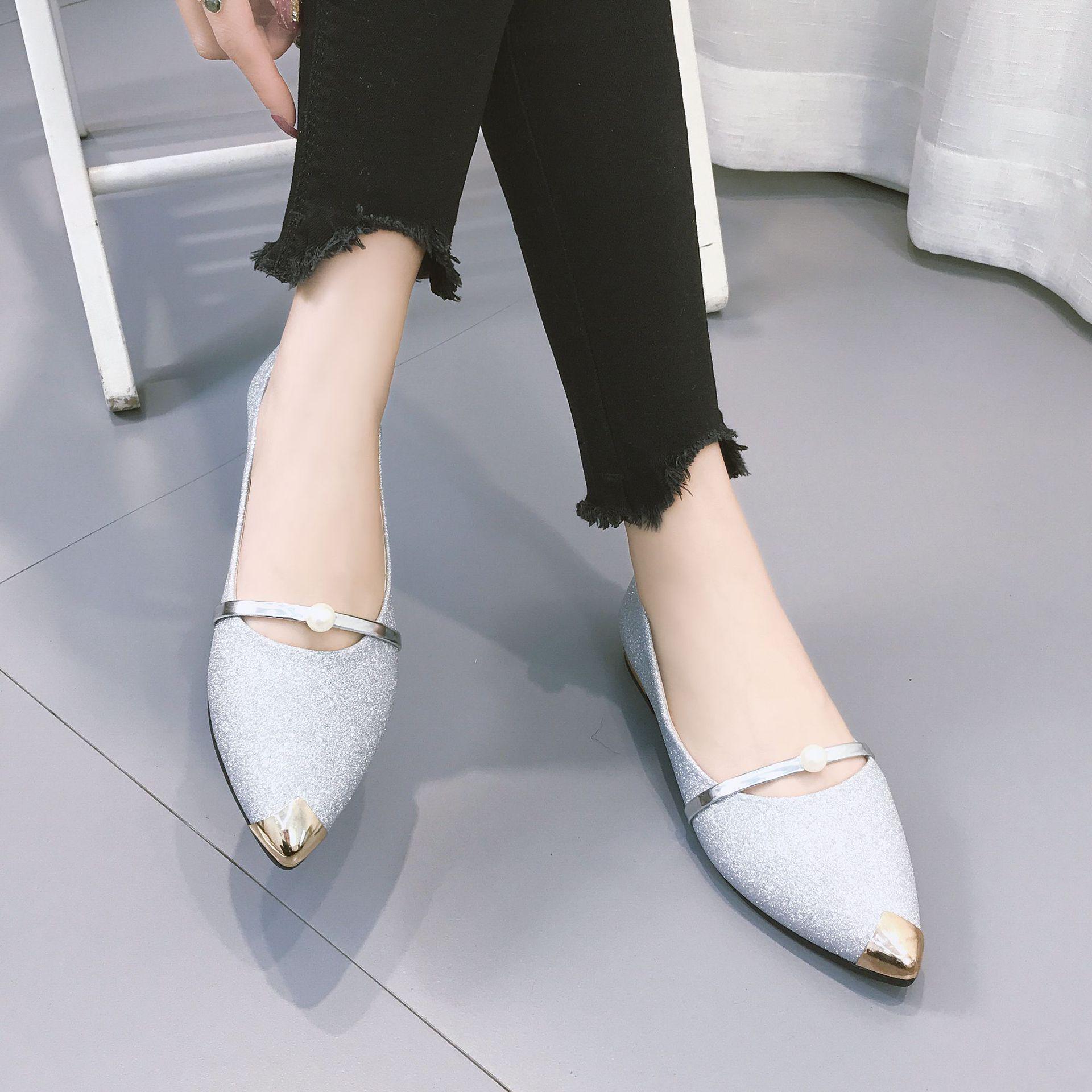 

Fashion Women s new Flat Casual comfortable pointed shoes Fashion low heeled elegant shoes Outdoor ladies flats Zapatos Mujer 2025 40
