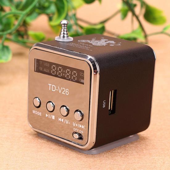 Bluetooth-compatible Mini Speaker Wireless Music Player Digital Display Stereo Sound Rechargeable Portable FM Radio Speaker