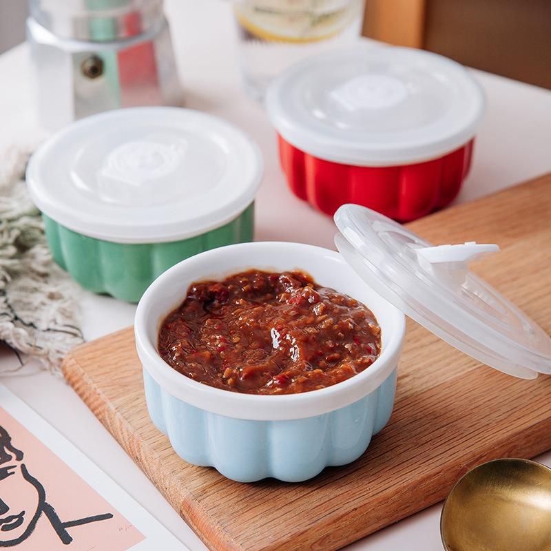 Keramické nádobí s víkem, zapékací miska na soufflé, speciální dezertní miska na pečení v troubě, malá domácí miska, miska na vejce v páře pro uchování čerstvosti