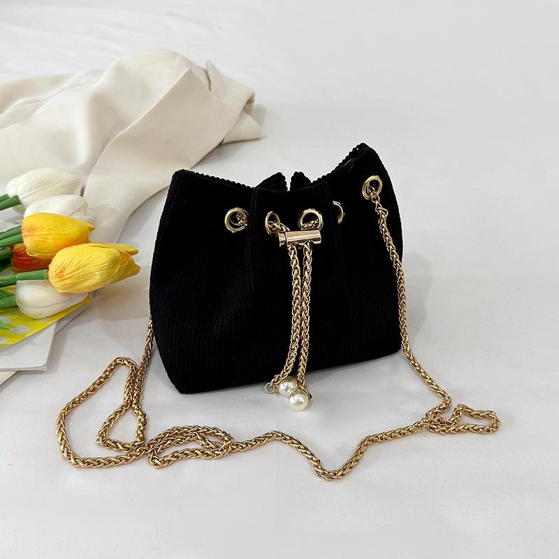 Fashion Pump Belt Bucket Bag New Corduroy Chain Messenger Bag Personalized Simple Shoulder Bag