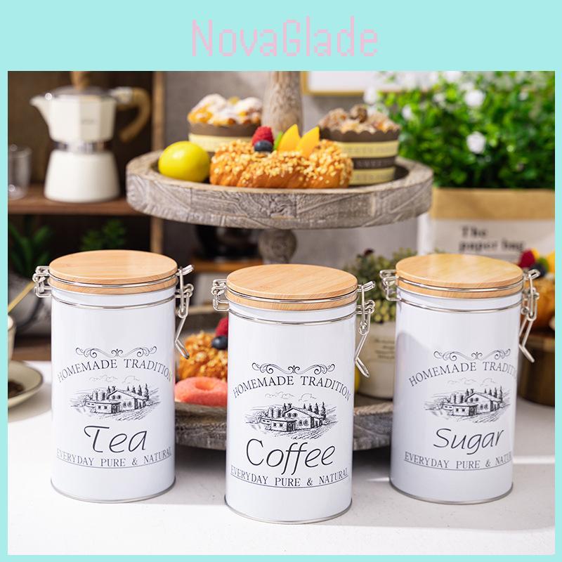 Elegancki Biały Emaliowany Zestaw Trzech Pojemników na Kawę do Przechowywania i Organizacji Kuchennej