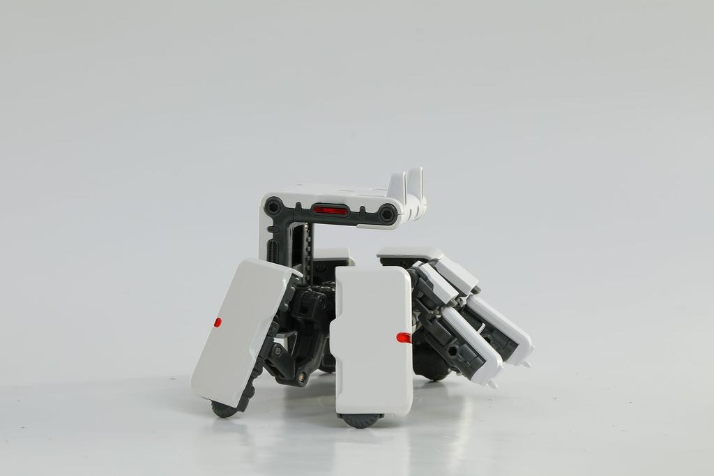 52TOYS MEGABOX MB 16JPW Tsukuru Japan Limited Edition