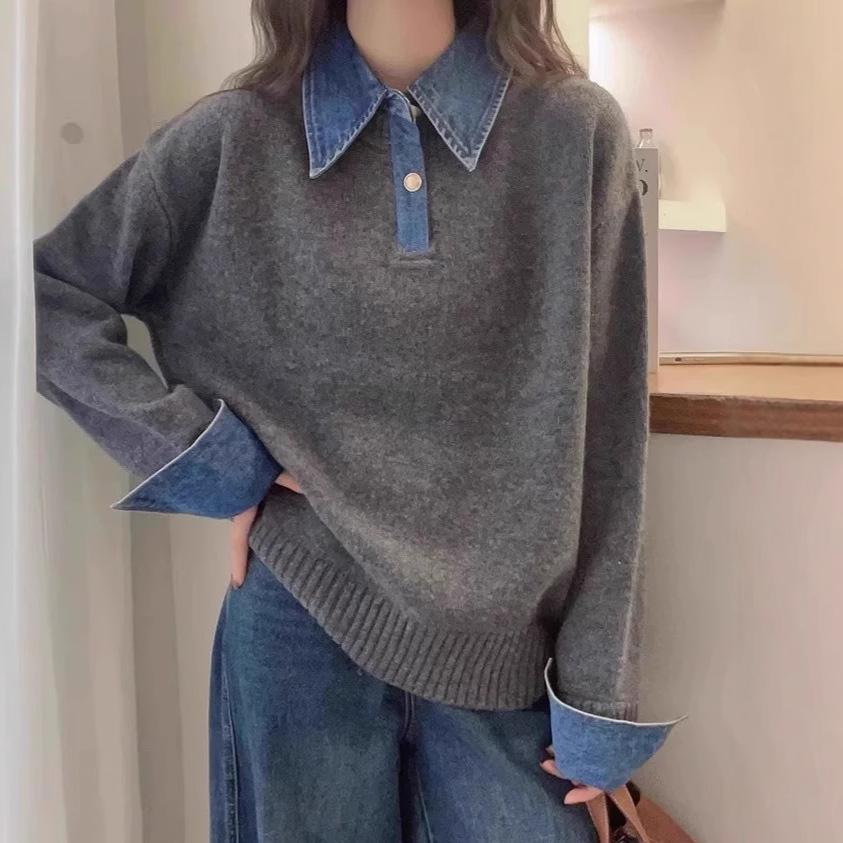 Maglione da donna a blocchi di colore in denim con colletto polo - Moda maglieria Autunno/Inverno 2026 Top