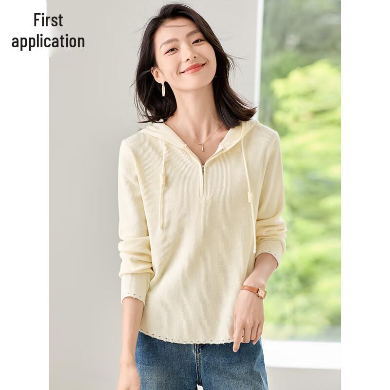 Women s Hooded Drawstring Half-Zip Knit Sweater M