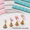 30Pcs/Saco Nail Art Adesivo Sem Marcas Deixado Autoadesivo Multifuncional À Prova de Queda Nail Art Prática Ferramenta Adesiva Cola Argila Suprimentos para Salão de Beleza