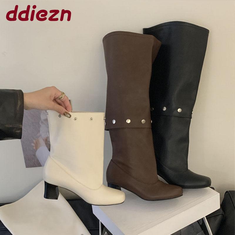 Fashion Female Square Heels Modern Ladies Knee High Boots Shoes Fashion Rivet Women Western Long Boots Pumps Shoes New Autumn Winter