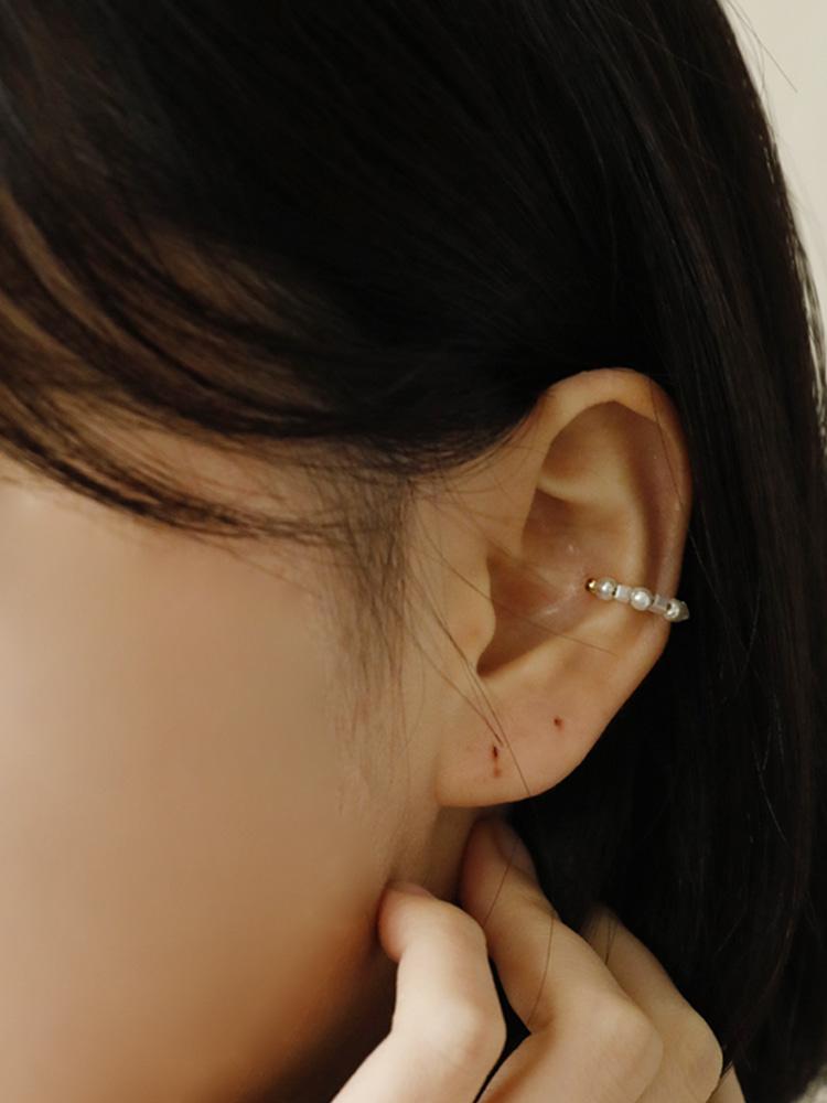 Sosoo Pearl Earcuff