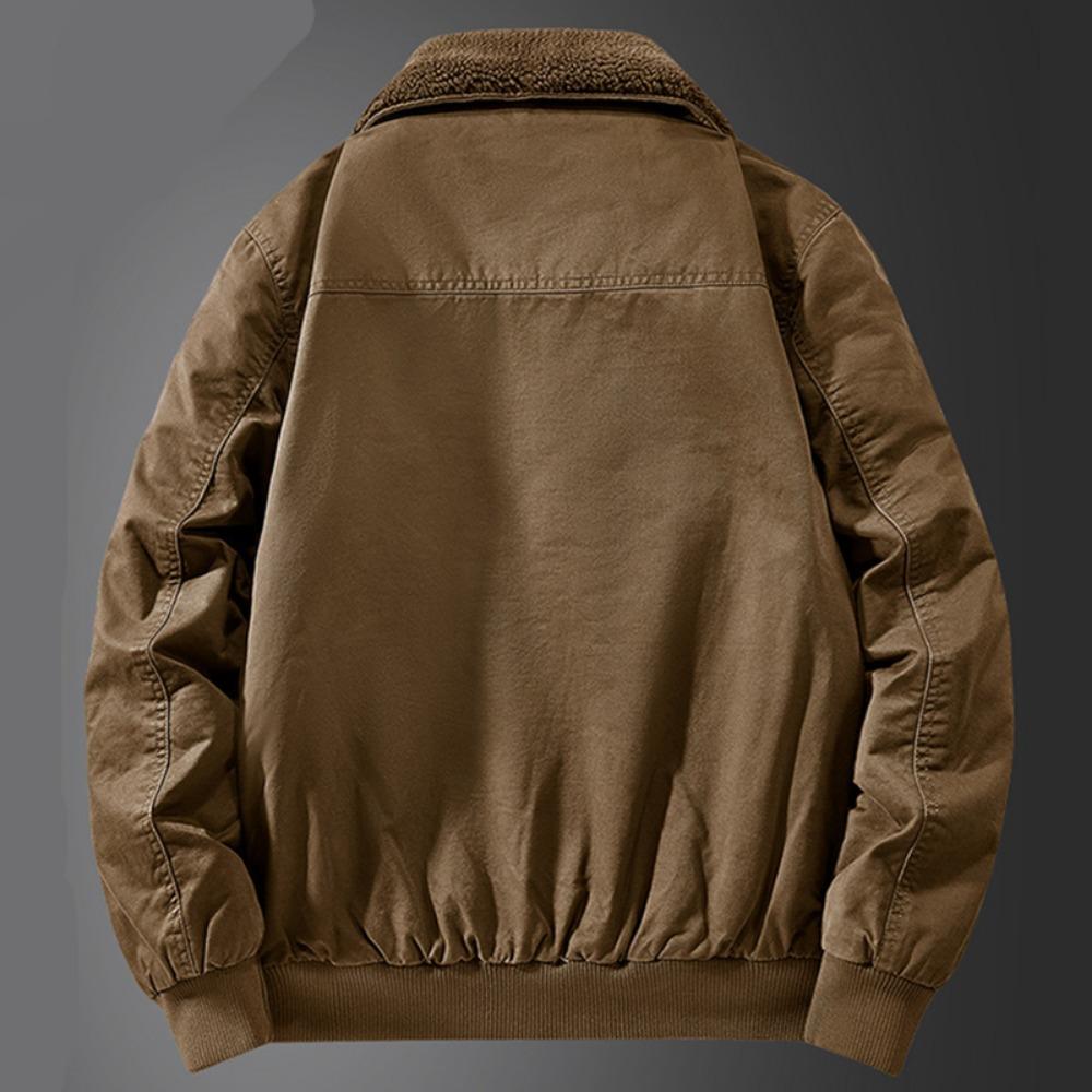 Winter New Fleece Thick Warm Pilot Jacket Men Fashion Casual Windproof Coat Men Autumn Outwear Outdoor Fur Collar Jacket Men