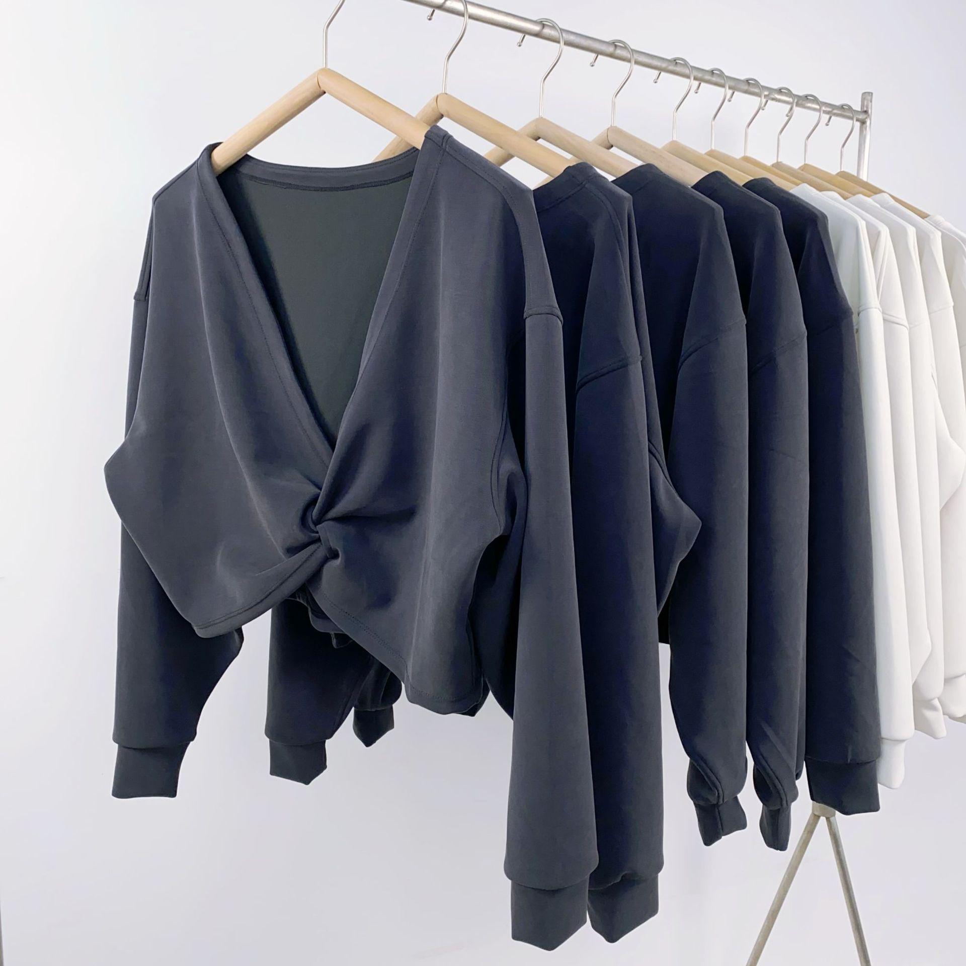 

Весенний стиль Двусторонний кардиган-бабочка Xi Yang Mu Xue Спортивный свитшот L (120-140 cm) черный серый