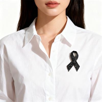 New Black Memorial Black Badge Souvenir Queen Mourning Badge Rhinestones Alloy Black Ribbon Brooch Pin For Funerals and Mourning