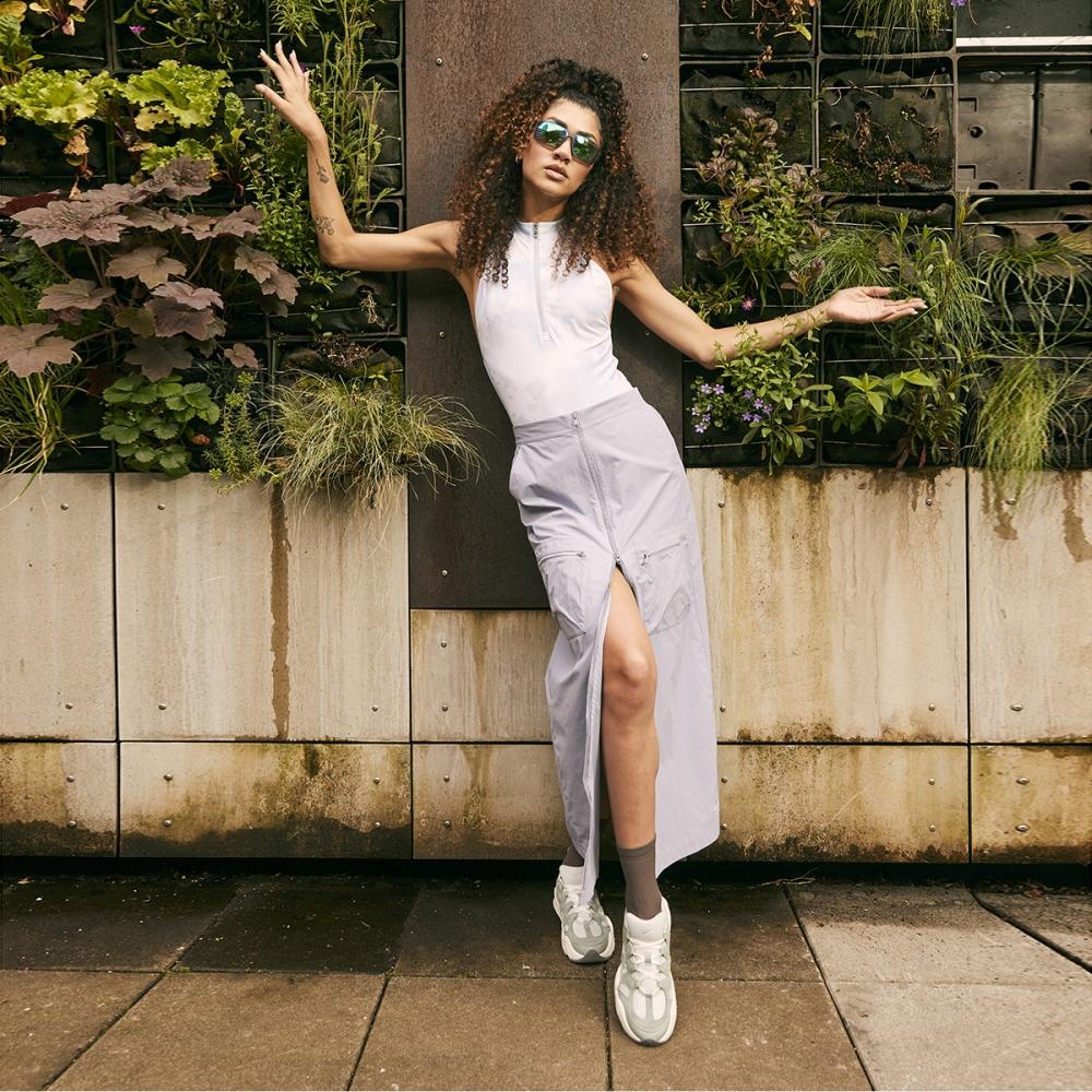 

Женские кроссовки Nike Tech Hera DR9761200