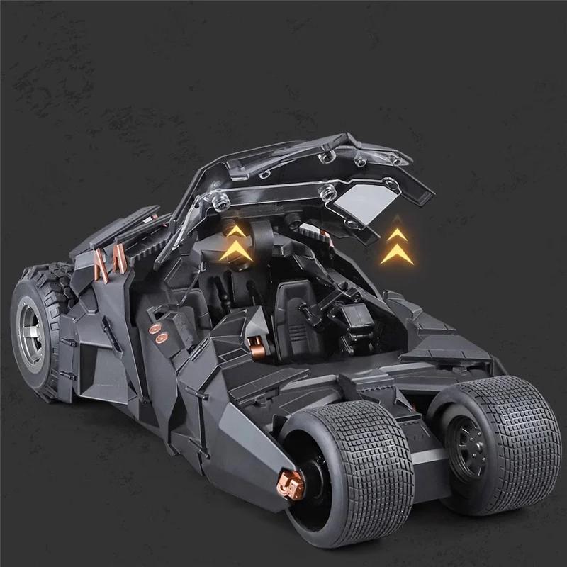 1/18 Classic Movie Car 2008 Batmobile Concept Bat Sports Car Model Diecast Metal Toy Racing Car Model Sound and Light Kids Gifts
