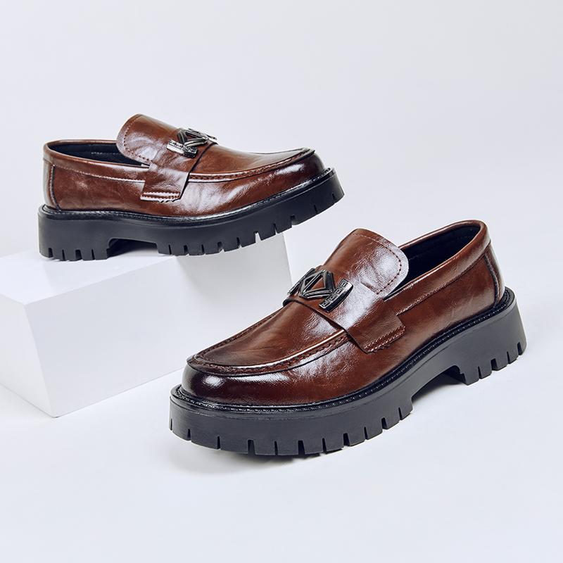 Neue Saison Dicker Boden Erhöhend Herren Freizeitschuhe Leder Slip-On Vier Jahreszeiten Plateau Mode 5CM Dicke Sohle Herrenschuhe