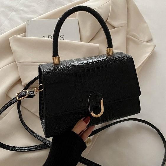 Women’s Crocodile Pattern Crossbody Shoulder Bag Fashion Textured Handbag Stylish Small Square Bag