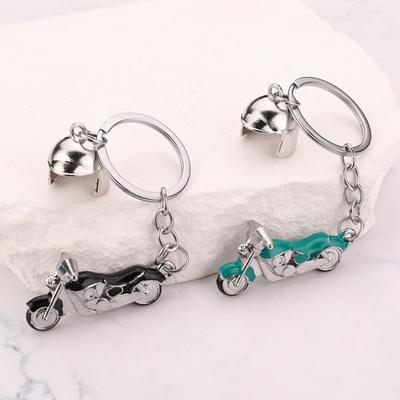 Yousheng Keychain Pendant Motorcycle Shape Zinc Alloy Key Chain with Electroplated Double Helmet Design Cool Street Style Key Holder Backpack Car