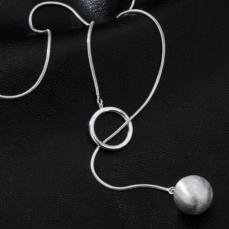 Pure Silver Pullable Long-style Pearl Necklace for Women, in A Cold and Elegant Style, with A Simple Sweater Chain for Pulling.