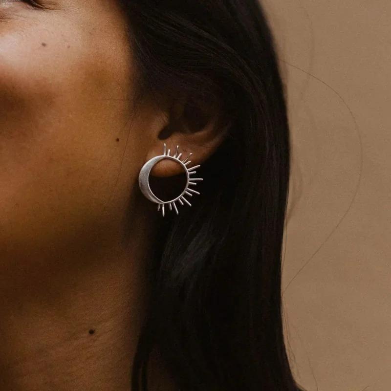 Vintage Sun Flower Earrings for Women Girls Retro Big Sunflower Earrings Jewelry Prevent Allergy Party Accessories Gift Jewelry