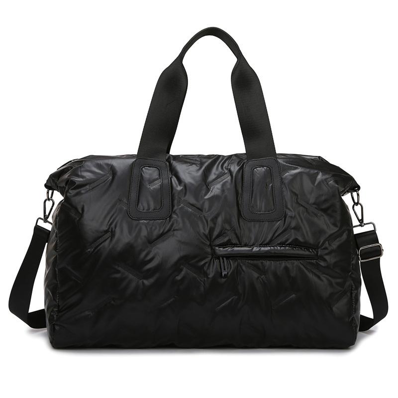 

New Fitness Bag, Can Be Messenger and Can Store Large Capacity. чёрный