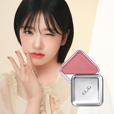 Make-up na obličej – Tvářenky