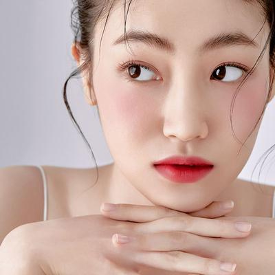 Εύκολα Απαλά Χείλη (4 χρώματα)