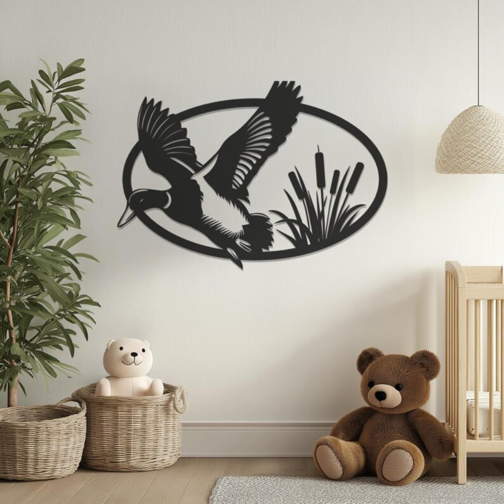 Flying Duck Metal Wall Art Farmhouse Wildlife Decor Nature Hanging Metal Sculpture Gift