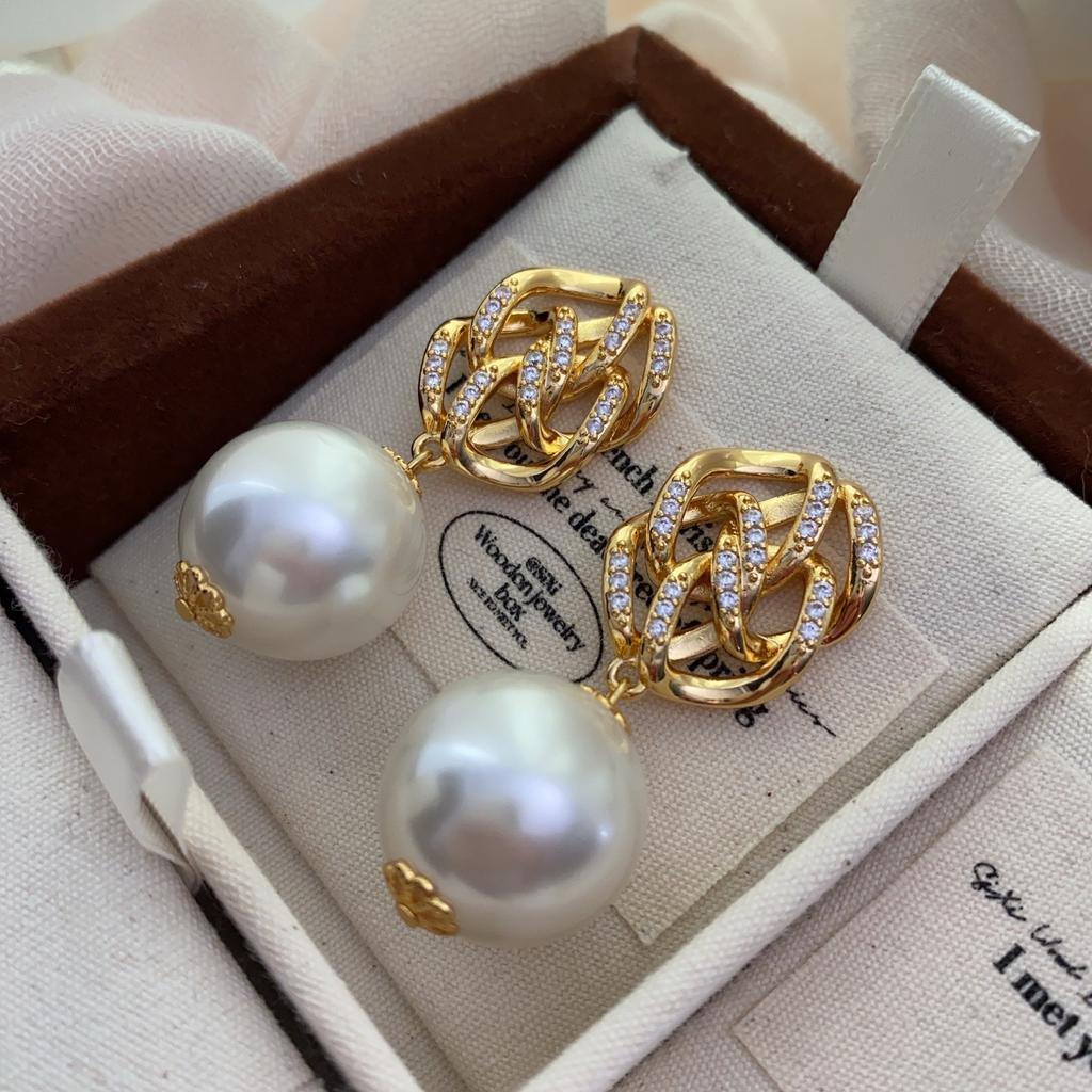 Niche Design Exaggerated Pearl Ear Pendant Super Fairy Temperament Two Ways To Wear Super Pearl Earrings Women