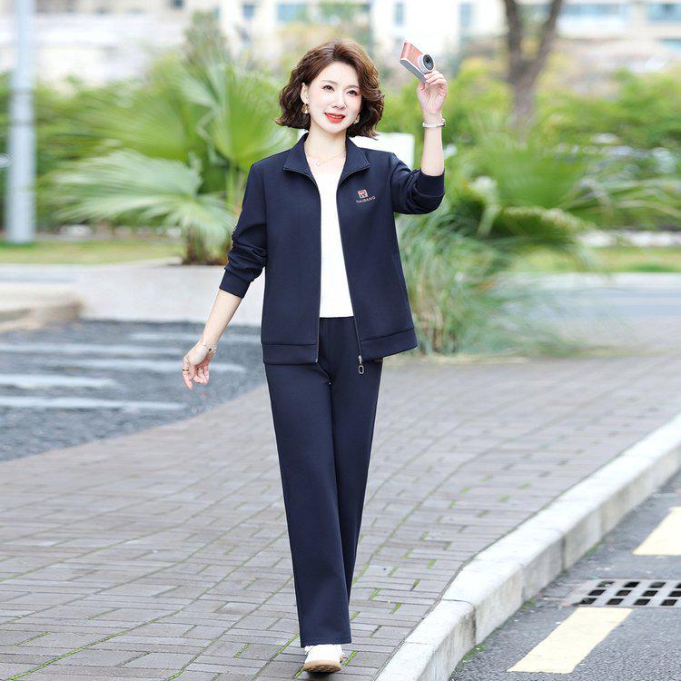 2026 Stylish Casual Sportswear Set for Middle-Aged & Elderly Women: Spring, Autumn & Winter Two-Piece Hoodie Ensemble