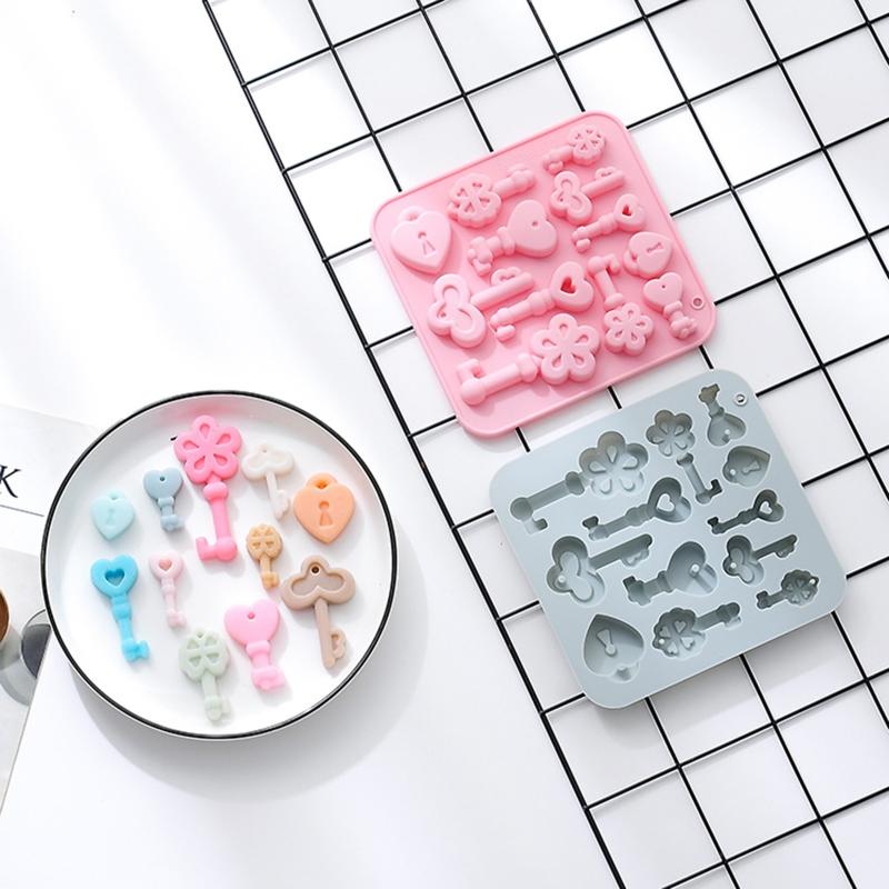 Keys Shaped Chocolate Mold Ice Cube Mould DIY Candy Drip Mold Pudding Molds Fondant Moulds Perfect Gift for Baking Lover