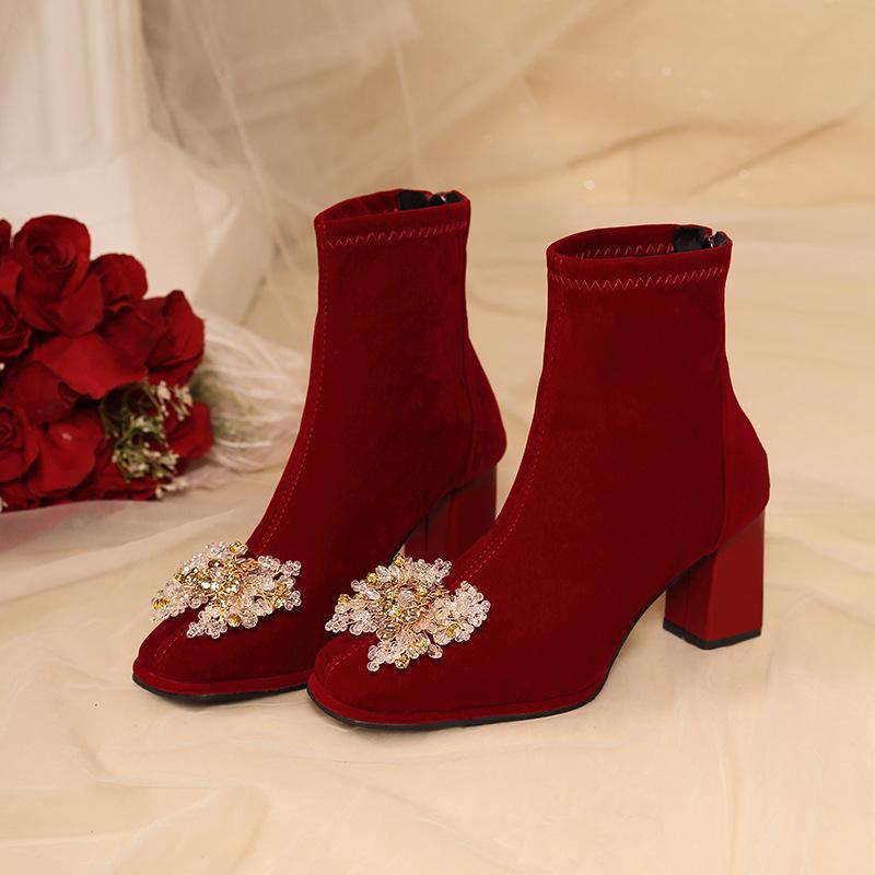 Blume dicker Absatz eckige Spitze wasserdicht Tischsamt bordeauxrot Hochzeitsstiefel Herbst- und Winteratmosphäre 2025 neue Mode Damenstiefel