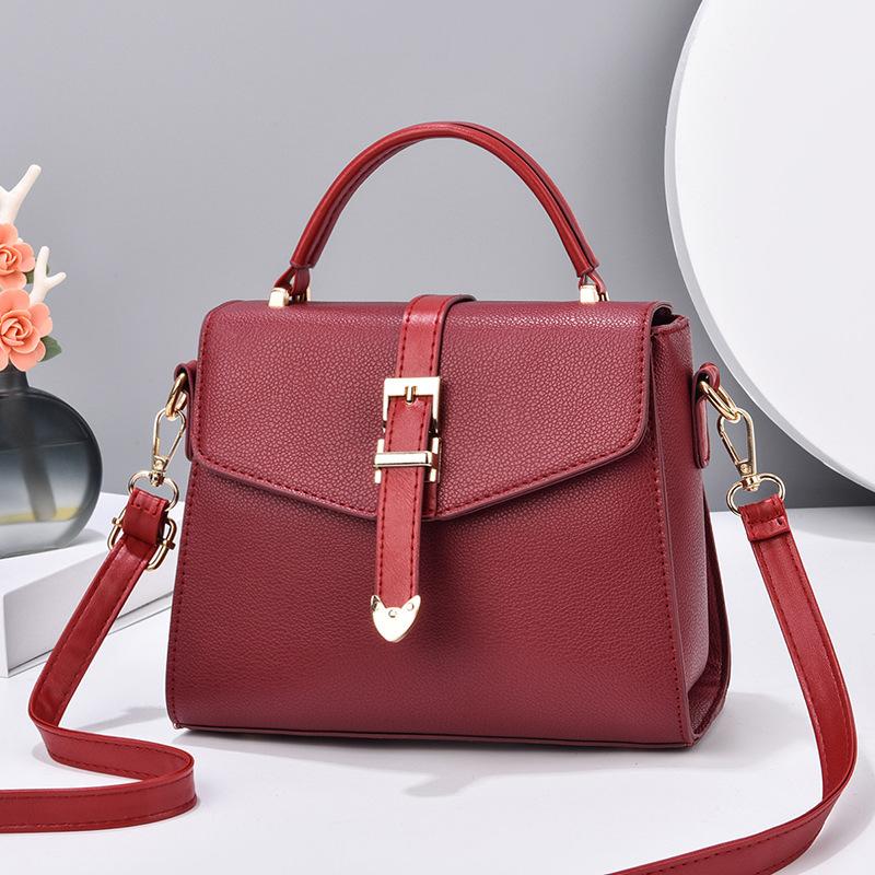 Borsa A Tracolla A Forma Di Fragola Per Donna - Estetica Kawaii - Capiente E Leggera 32x30,5 Cm