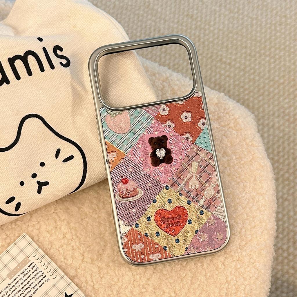 Creative and Eye-Catching Bear Phone Case for iPhone 16, iPhone 17, and iPhone 17 Pro Max