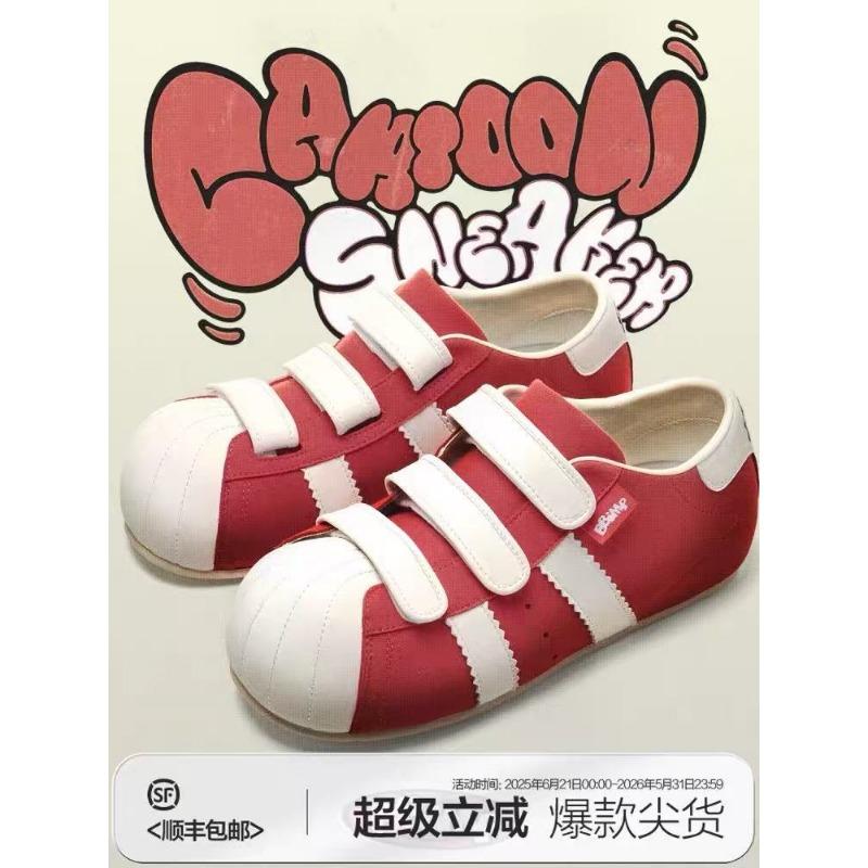 

Black Velcro cartoon shoes for women! Versatile trendy shoes New casual versatile breathable shoes 40