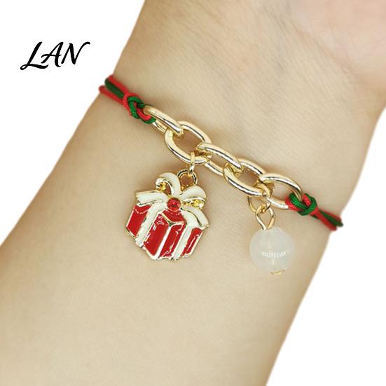 Christmas Party Favors Bracelets, Red Green String Bracelet, Adjustable Charm Bracelet Novelty Decorations with Glow in The Dark Bead for Women Girls