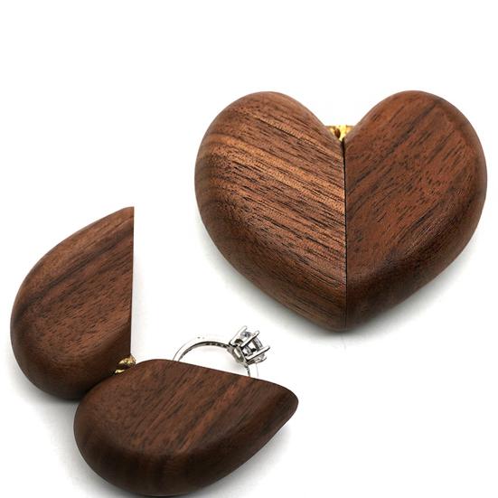 Yousheng Heart-shaped Ring Box Compact Size Portable Retro Style Wooden Proposal Wedding Ring Holder Jewelry Organizer