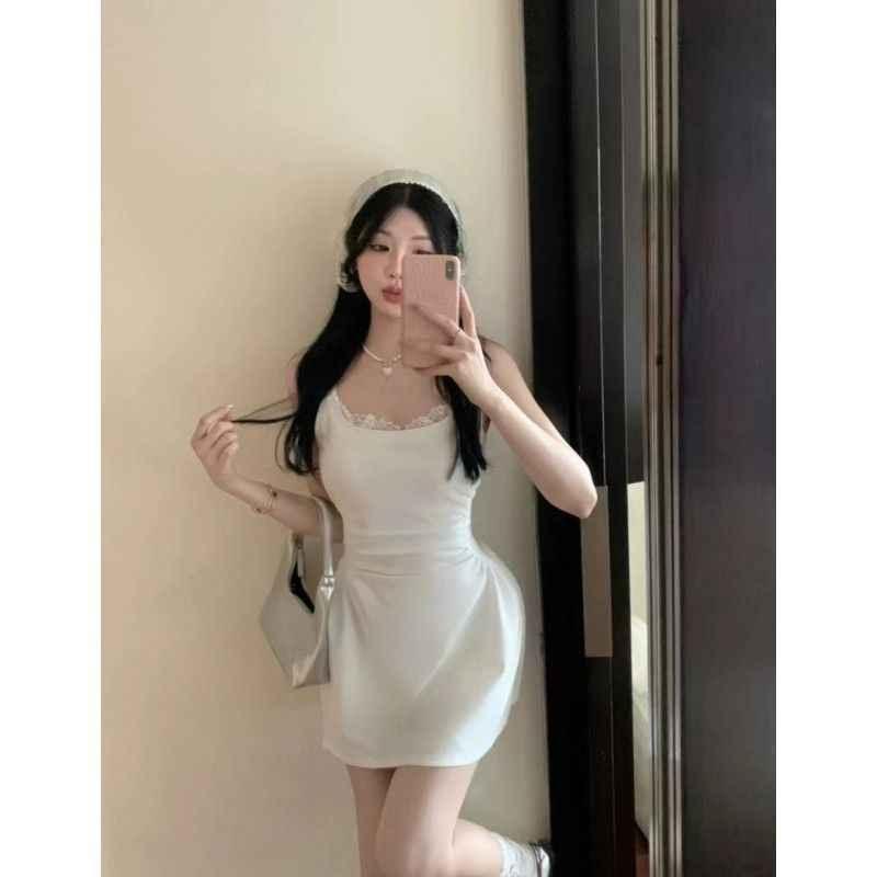 Summer Temperament Lace Splicing Suspender Dress Women's Fashion Sweet and Spicy Style Sexy Slim Slim Slim a Word Short Skirt