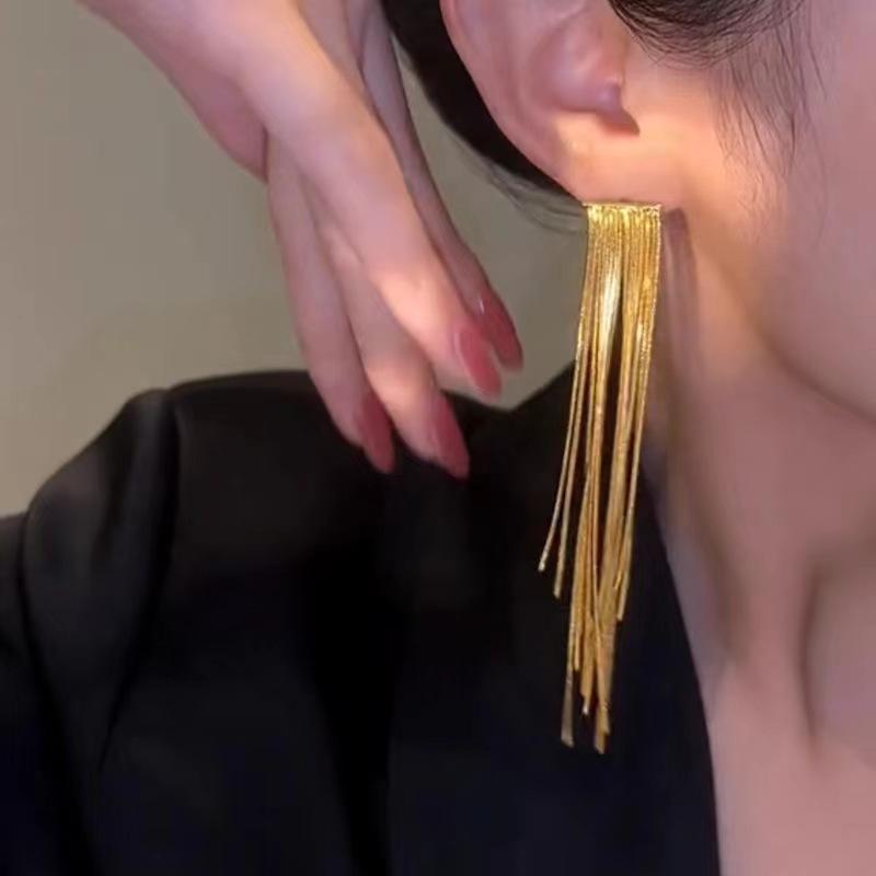 Chic and Versatile Tassel Chain Earrings for Women - Trendy European & American Style