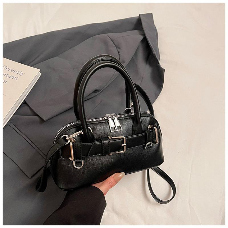 

Нишевый дизайн портативная сумка-ракушка женская новая трендовая локомотивная Spice girl высококлассная на плечо через плечо чёрный