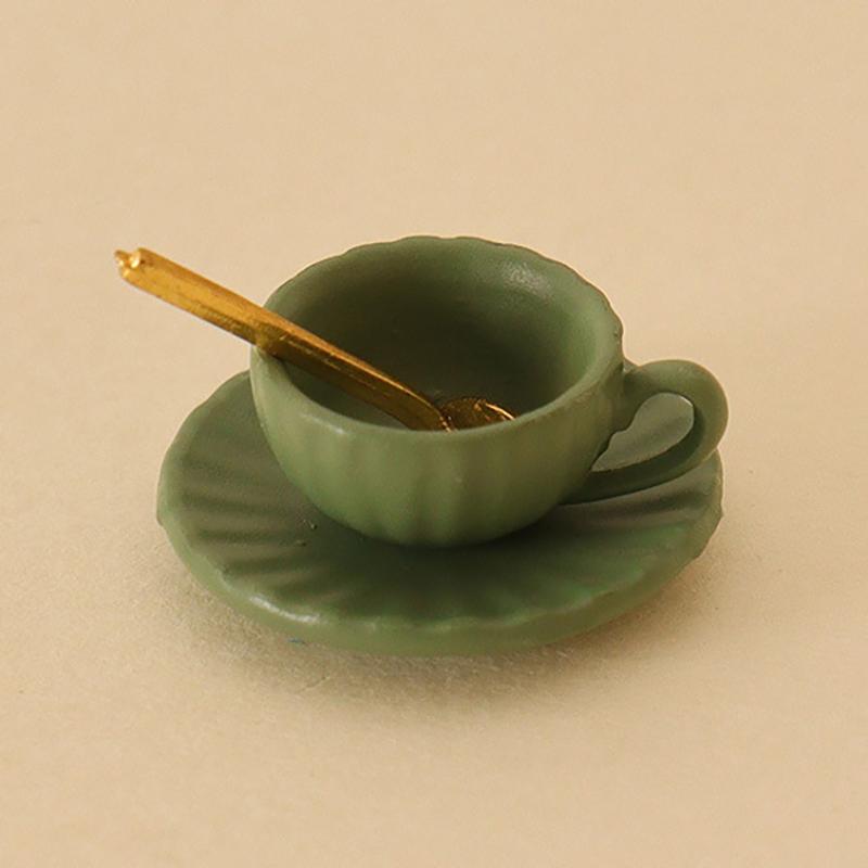 

3шт 1:12 кукольных миниатюрных кофейных чашек, подносов, ложек, чайных чашек, кухонных моделей, декоративных игрушек, кукольных домиков, аксессуаров зелёный