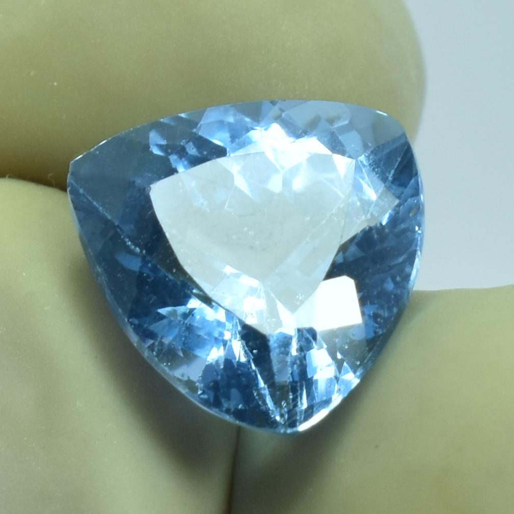 Premium AA+ Blue Sapphire 2.50 Ct Trillion Cut Natural Certified Gemstone