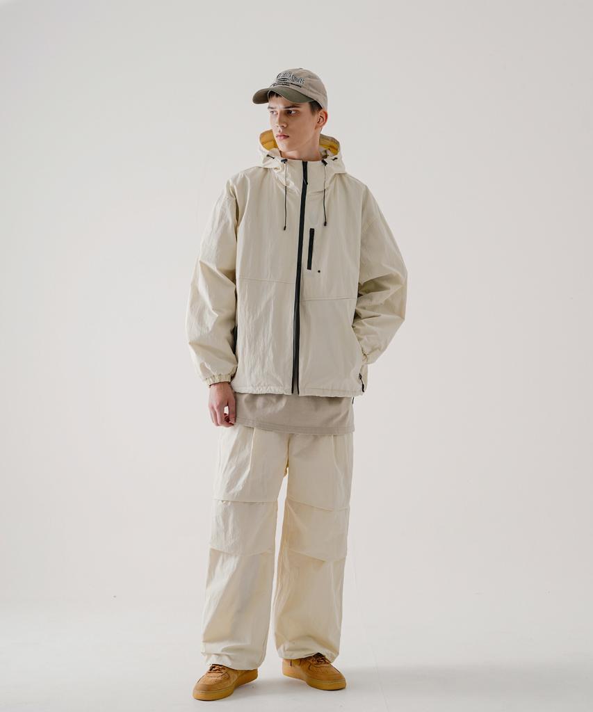 EZKATON Diving Nylon Pants Ivory Kmlp6734